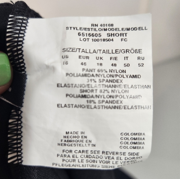 Miraclesuit Swim Shorts, Size 16 - Picture 4 of 7